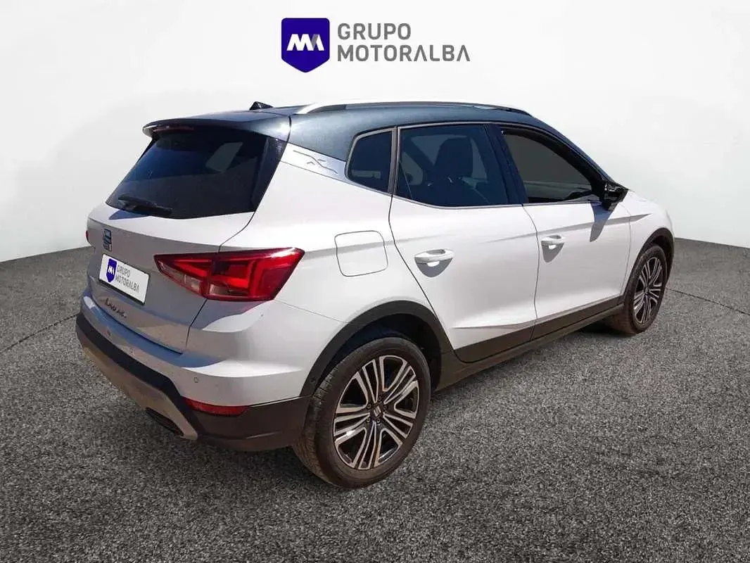 Usado Seat Arona 116 CV (85 kW) 2025 Blanco SUV