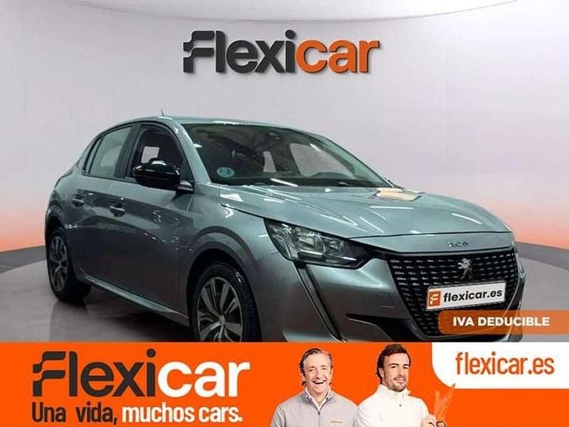 Usado Peugeot 208 Active 102 CV (75 kW) 2023 Gris Utilitario