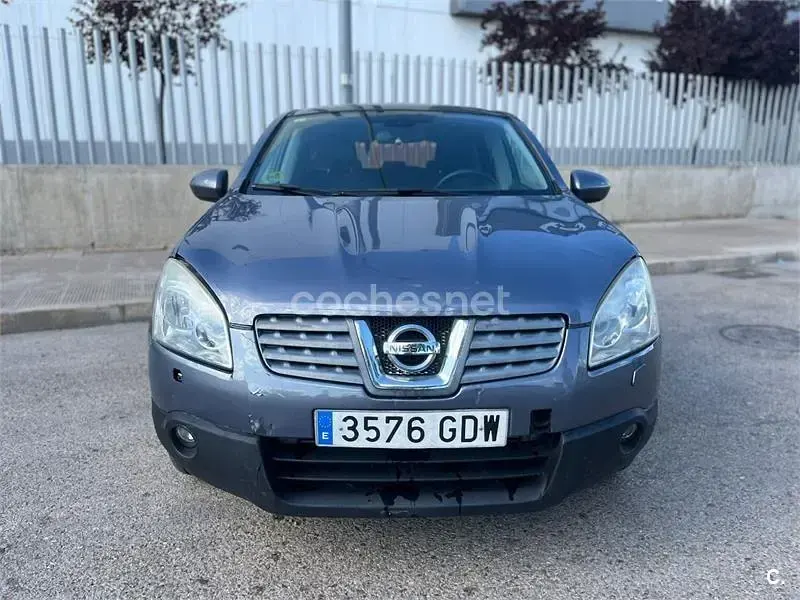 Usado Nissan Qashqai Tekna 150 CV (110 kW) 2008 Gris / plata SUV