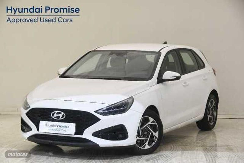 Atlas white Usado 2024 Hyundai i30 | 21.870 € (Precio justo) - Imagen 1/4