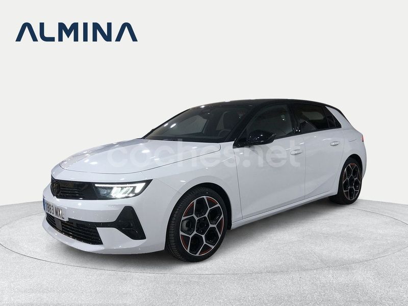 Blanco Nuevo 2024 Opel Astra Berlina | 27.950 € (Buen precio) - Imagen 1/4