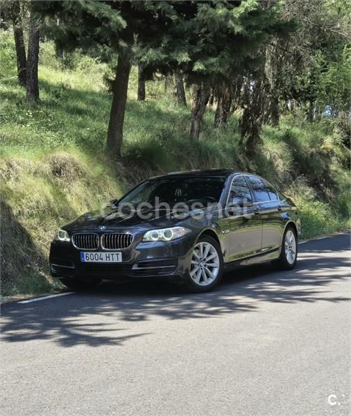 Gris / plata Usado 2013 BMW 520 Comfort Edition Berlina | 16.500 € (Un poco caro) - Imagen 1/4