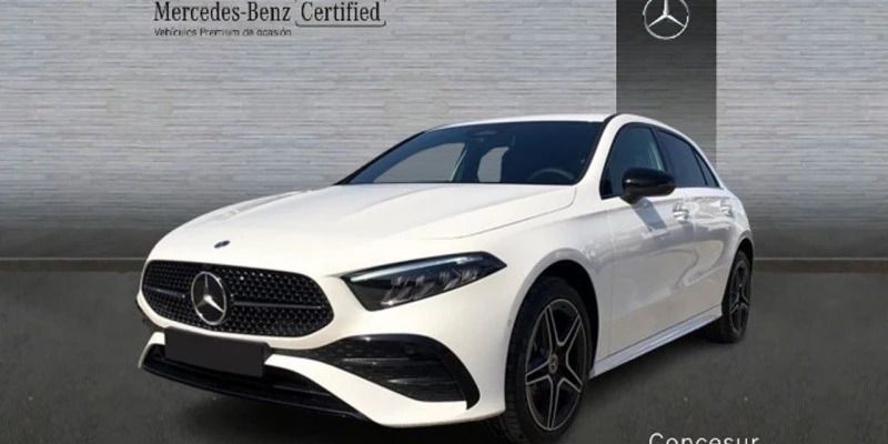 Blanco Usado 2023 Mercedes A250 | 35.900 € (Caro) - Imagen 1/4