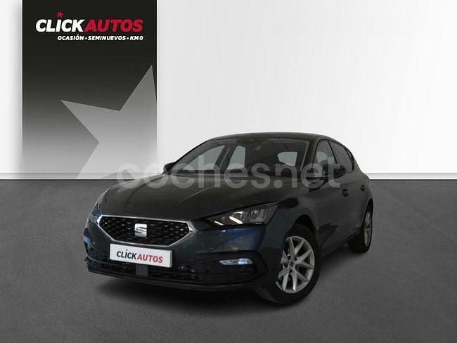 Usado Seat Leon Style 130 CV (95 kW) 2024 Gris Berlina