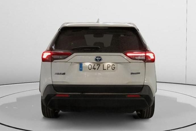 Usado Toyota RAV4 Hybrid Business Edition 218 CV (160 kW) 2021 SUV