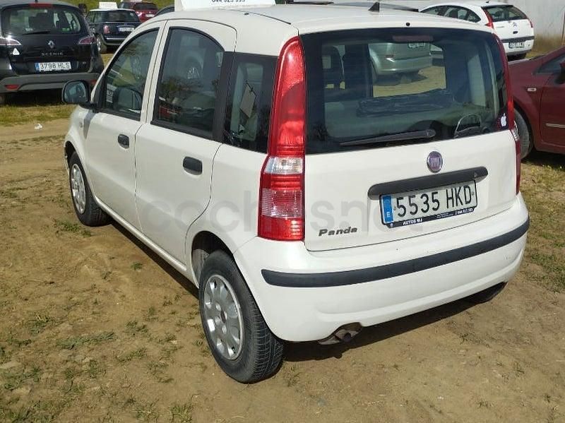 Usado Fiat Panda Lounge 69 CV (50 kW) 2013 Blanco Utilitario