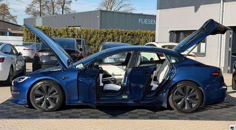 Usado Tesla Model S Long Range AWD 492 kW (670 CV) 2023 Azul Utilitario