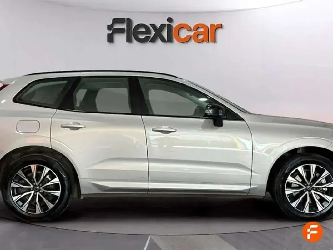 Usado Volvo XC60 Core 197 CV (144 kW) 2024 Gris SUV