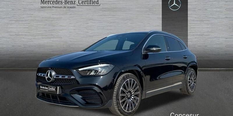 Negro Usado 2024 Mercedes GLA200 SUV | 41.900 € (Precio justo) - Imagen 1/4