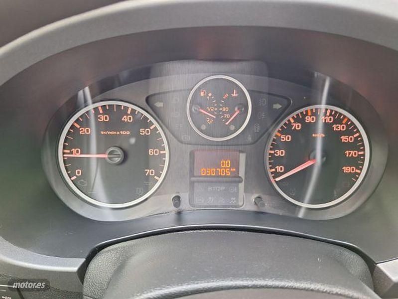 Usado Peugeot TePee Outdoor 110 CV (80 kW) 2018 Varios colores Van