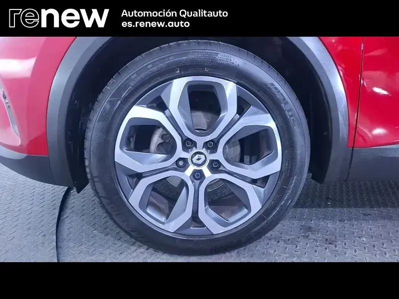 Usado Renault Captur Techno 140 CV (102 kW) 2022 Rojo SUV