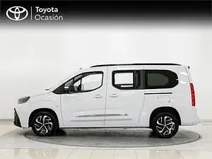 Usado Toyota Proace City Active 130 CV (95 kW) 2024 Blanco Monovolumen
