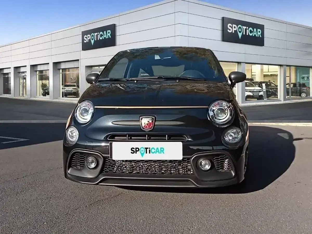 Usado Abarth 595 Turismo 165 CV (121 kW) 2021 Negro Utilitario