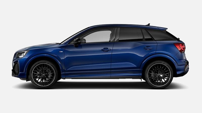 Usado Audi Q2 Black Edition 150 CV (110 kW) 2025 Azul SUV