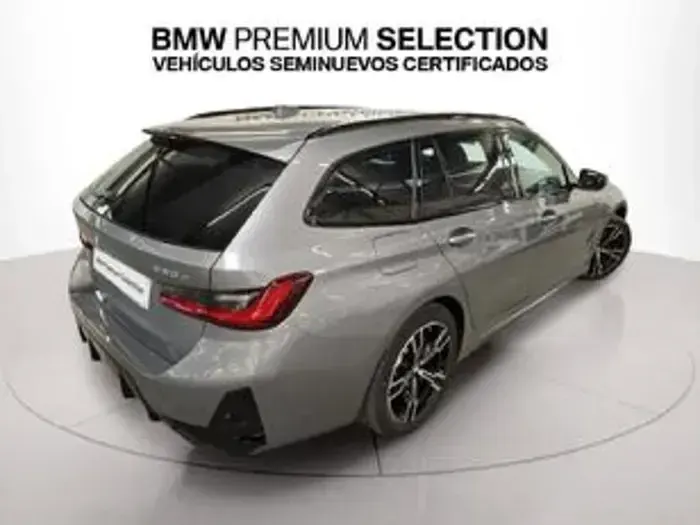 Usado BMW 330e Comfort Edition 292 CV (214 kW) 2025 Gris Familiar