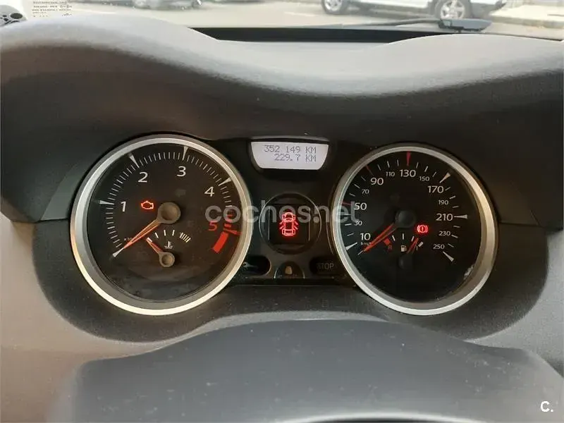 Usado Renault Mégane GrandTour Business 105 CV (77 kW) 2008 Negro Familiar