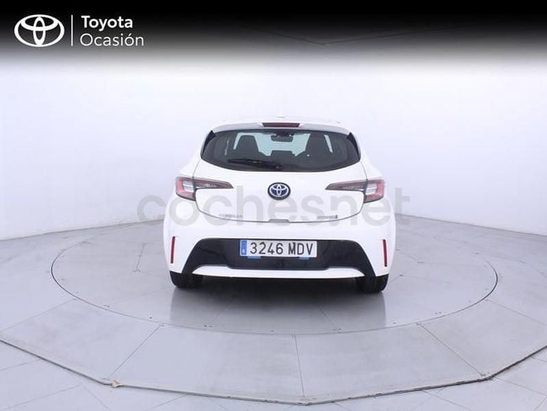 Usado Toyota Corolla Active 122 CV (89 kW) 2023 Blanco Berlina