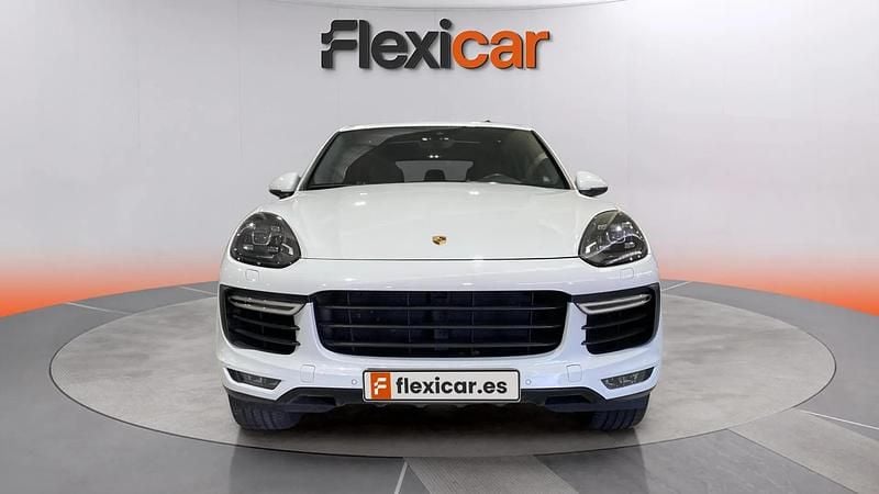 Usado Porsche Cayenne Turbo 520 CV (382 kW) 2015 Blanco SUV