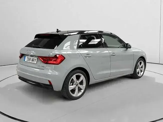 Usado Audi A1 Advanced Plus 116 CV (85 kW) 2024 Gris SUV