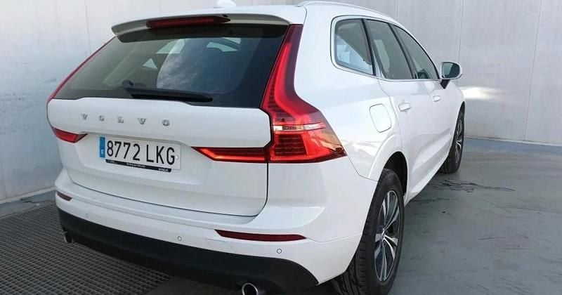 Usado 2020 Volvo XC60 Momentum SUV | 28.690 € (Precio justo) - Imagen 1/3
