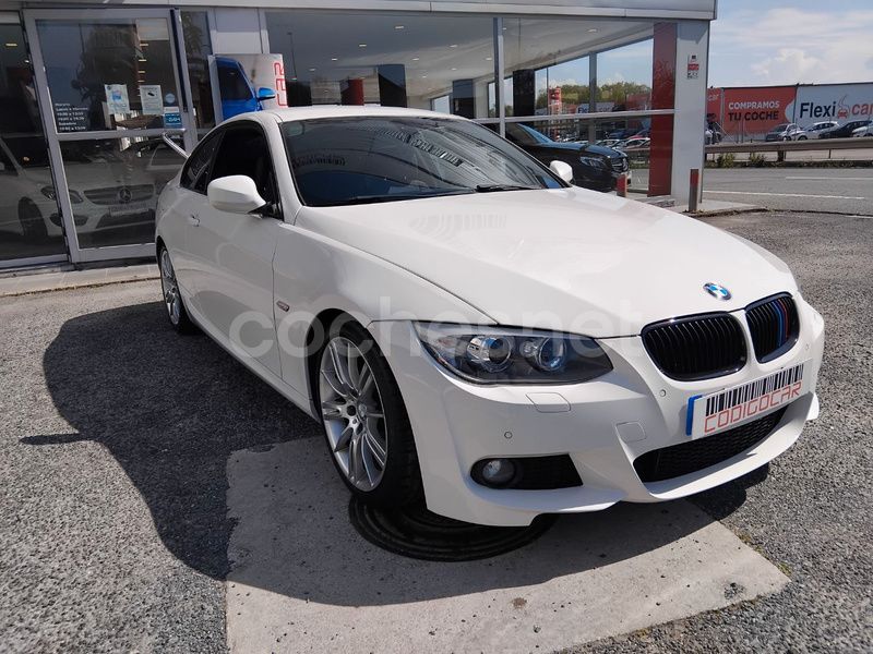 Usado BMW 320 184 CV (135 kW) 2011 Blanco Coupe