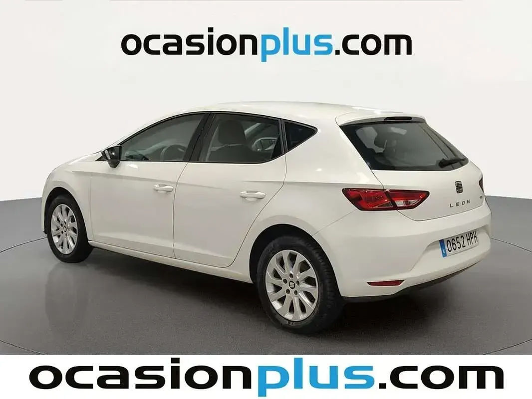 Usado Seat Leon Style 105 CV (77 kW) 2013 Blanco Utilitario