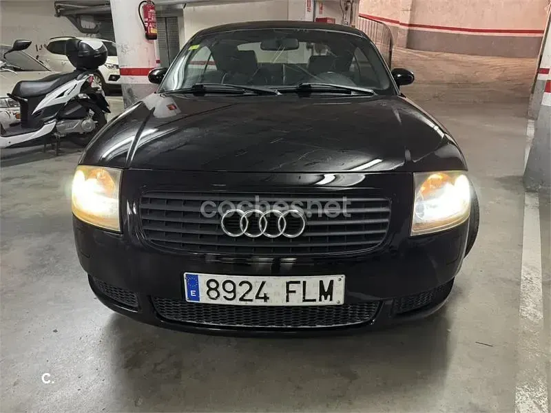 Usado Audi TT 180 CV (132 kW) 1999 Negro Coupe