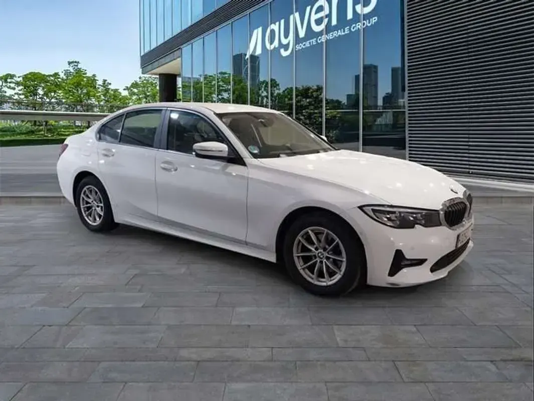 Usado BMW 318 150 CV (110 kW) 2022 Blanco Berlina