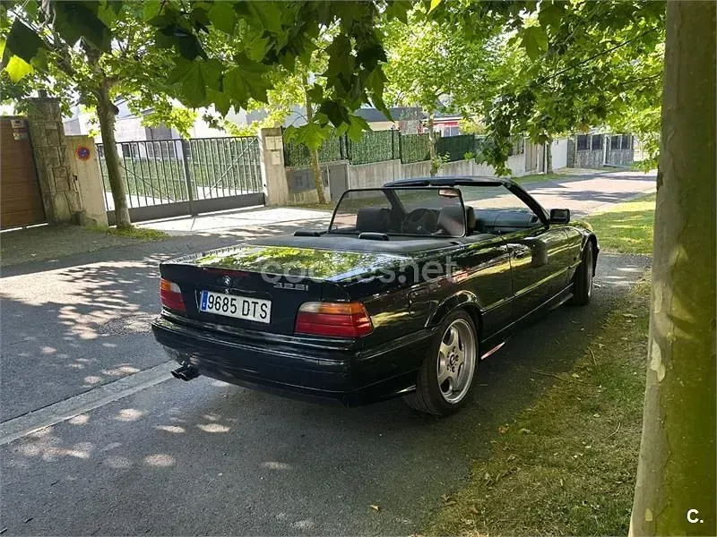 Usado BMW 328 Cabriolet 193 CV (141 kW) 1995 Azul Descapotable