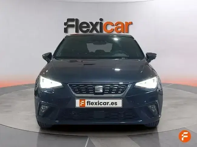 Usado Seat Ibiza XCELLENCE 115 CV (84 kW) 2024 Gris Utilitario