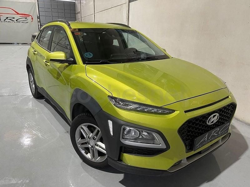 Usado Hyundai Kona 120 CV (88 kW) 2020 Verde SUV