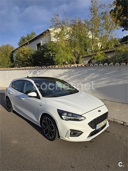 Usado Ford Focus ST-Line 150 CV (110 kW) 2020 Blanco Berlina