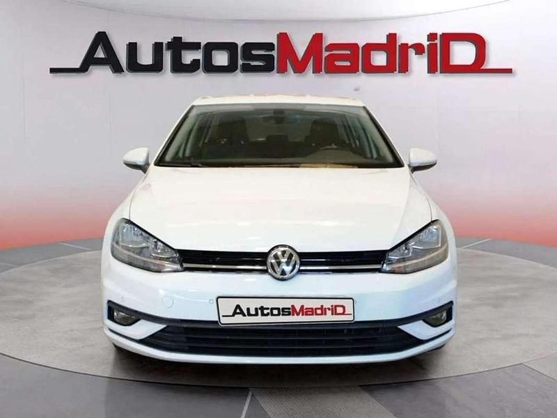 Usado VW Golf VIII 110 CV (80 kW) 2020 Blanco Utilitario