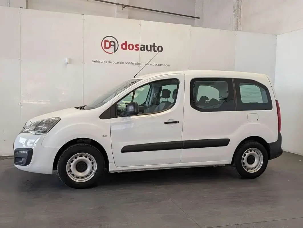 Usado Citroën e-Berlingo Live 102 CV (75 kW) 2018 Blanco Monovolumen
