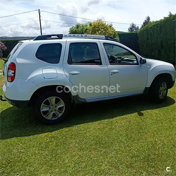 Usado Dacia Duster Ambiance 109 CV (80 kW) 2015 Blanco SUV