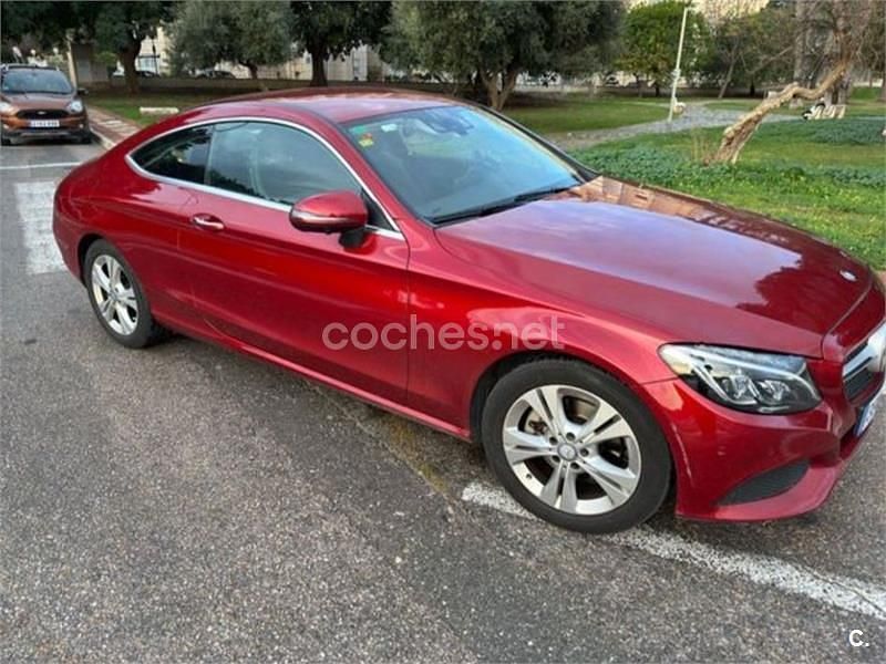 Usado Mercedes C220 170 CV (125 kW) 2017 Rojo Coupe