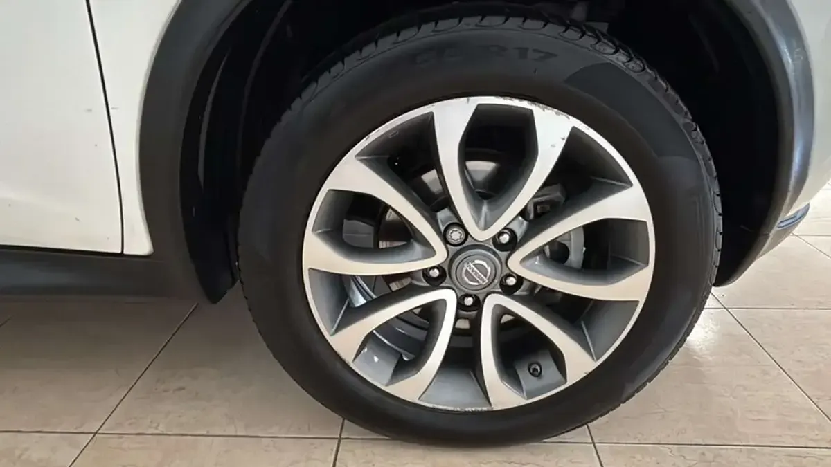 Usado Nissan Juke Tekna 110 CV (80 kW) 2015 Blanco SUV