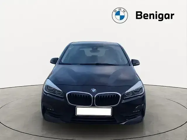 Używany BMW 216 Active Tourer Performance 116 KM (85 kW) 2020 Czarny Minivan