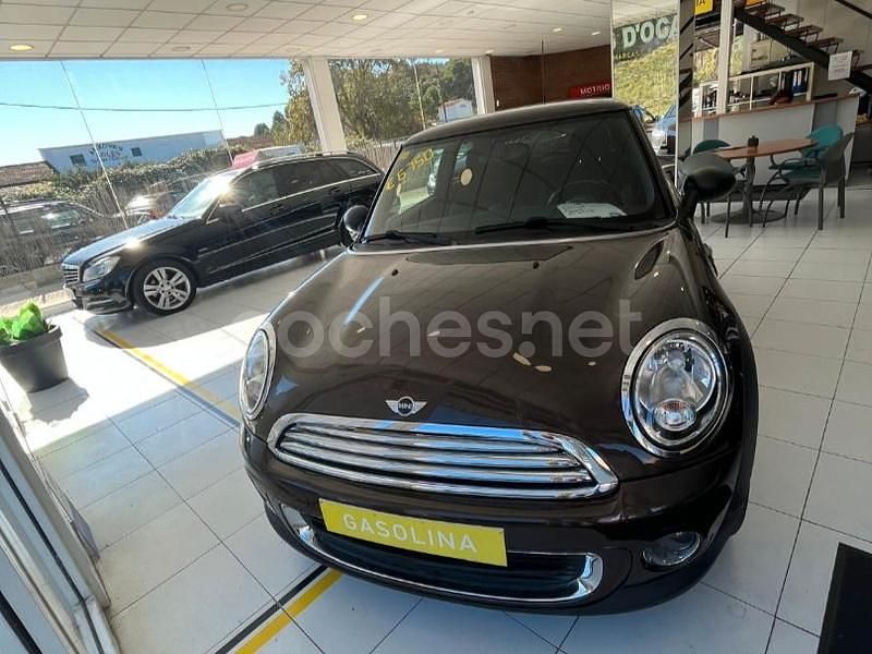 Usado Mini Cooper 122 CV (89 kW) 2011 Marrón Utilitario