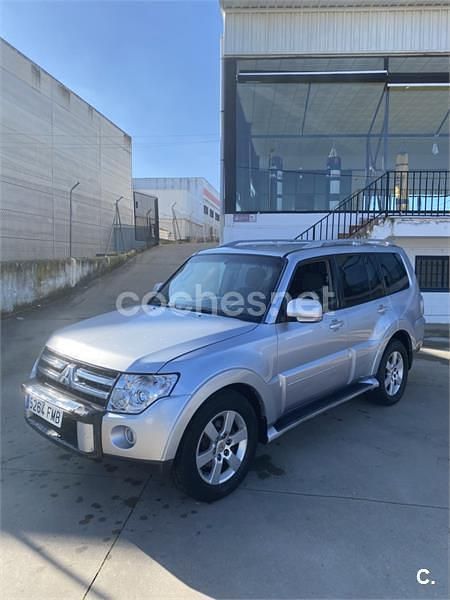 Usado Mitsubishi Montero Intense 160 CV (117 kW) 2007 Gris / plata SUV