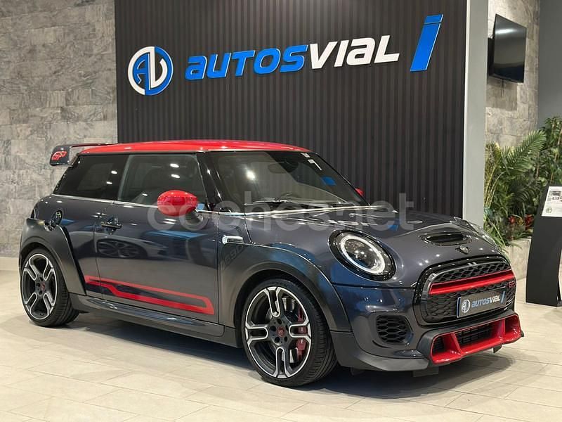 Usado Mini John Cooper Works 306 CV (225 kW) 2020 Gris / plata Utilitario