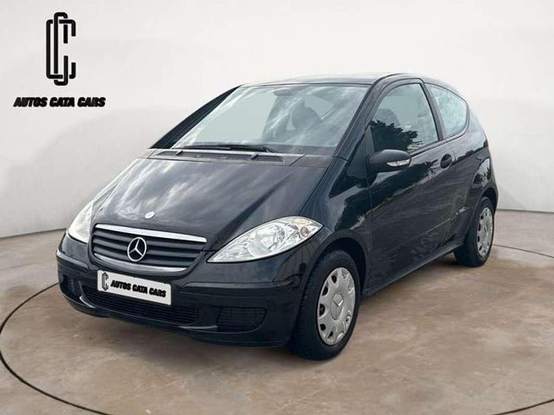 Usado Mercedes A160 82 CV (60 kW) 2005 Negro Utilitario