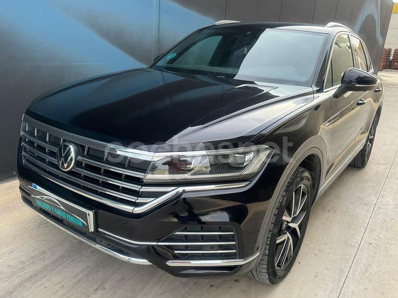 Usado VW Touareg 231 CV (169 kW) 2021 Negro SUV
