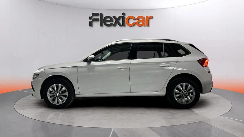 Usado Skoda Kamiq Ambition 110 CV (80 kW) 2021 Blanco SUV