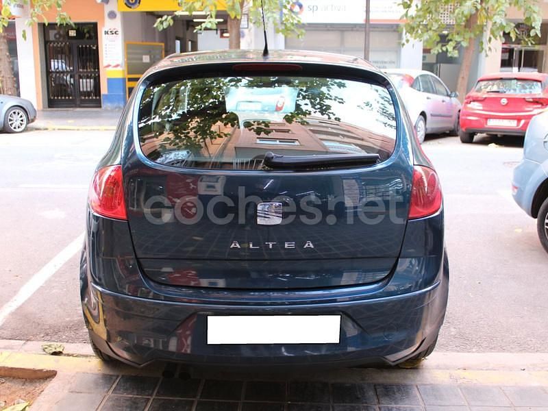 Usado Seat Altea 140 CV (102 kW) 2007 Azul Monovolumen