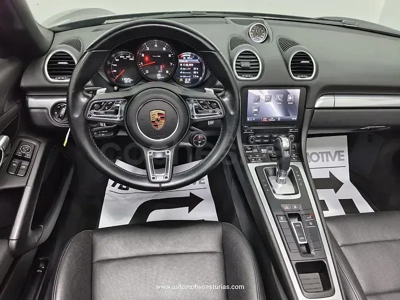 Usado Porsche 718 Boxster 300 CV (220 kW) 2017 Negro Descapotable