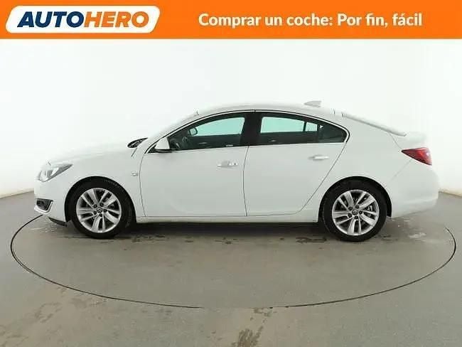 Usado Opel Insignia Excellence 136 HP (100 kW) 2017 Branco Sedan