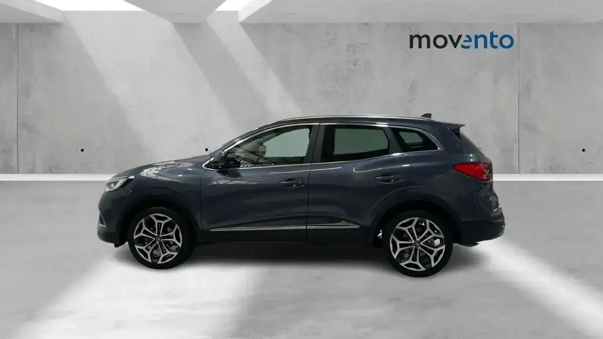 Usado Renault Kadjar Techno 140 CV (102 kW) 2022 Gris SUV