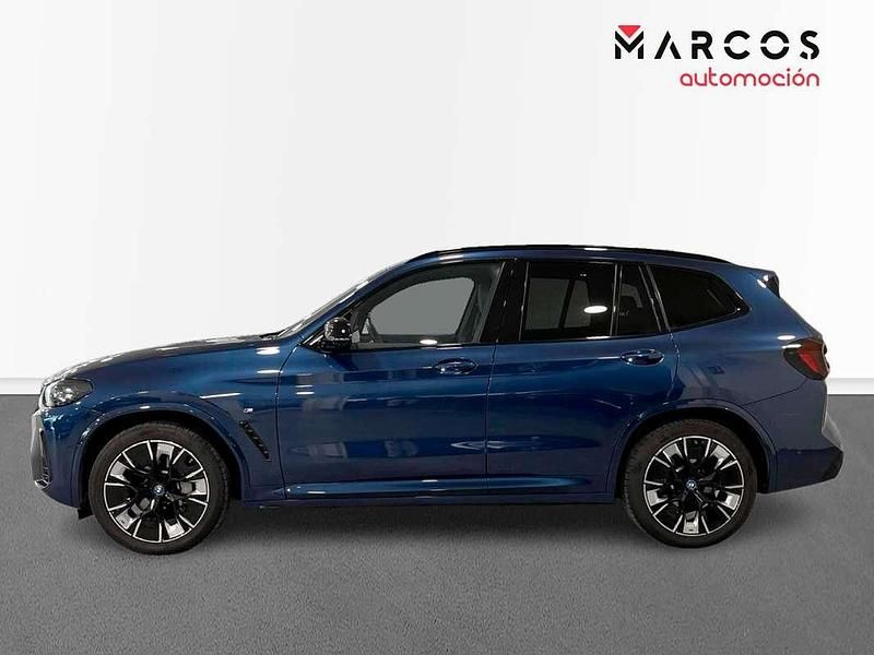 Usado BMW iX3 M Sport 210 kW (286 CV) 2025 Azul SUV