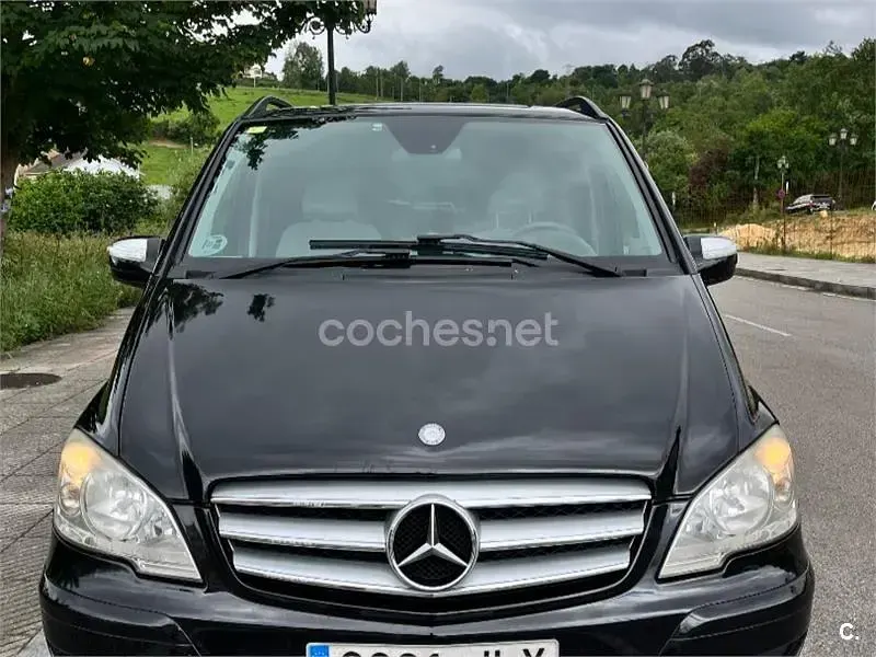 Usado Mercedes Viano 150 CV (110 kW) 2011 Negro Monovolumen